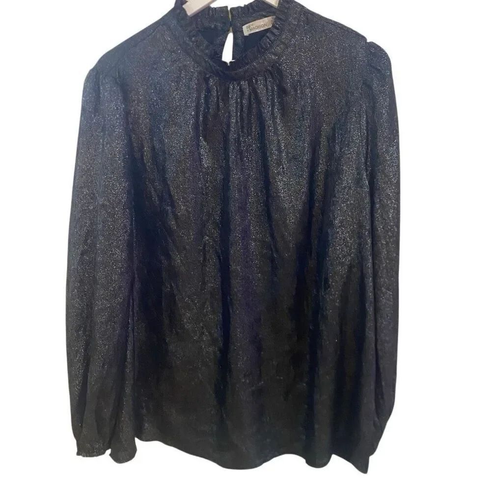89th & Madison size 2Xl long sleeve sparkly blouse black